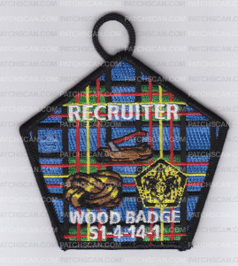 Patch Scan of X171279A RECRUITER WOOD BADGE 