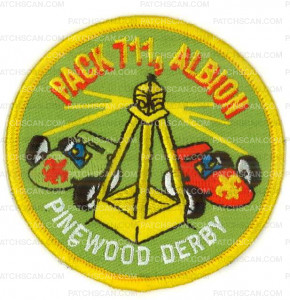 Patch Scan of X167022A PACK 711 PINEWOOD DERBY